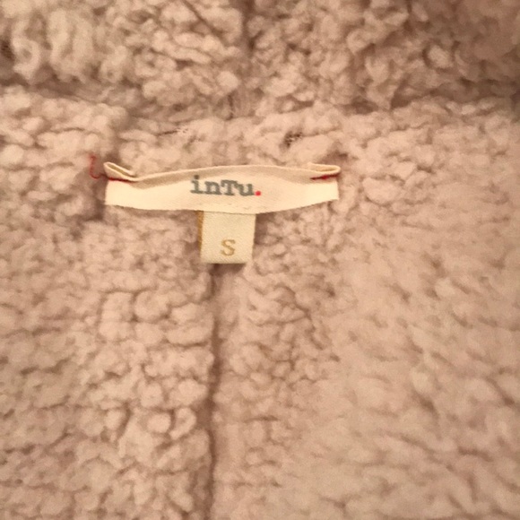 NWOT, super soft and cozy, Sherpa lined jacket - Picture 3 of 3